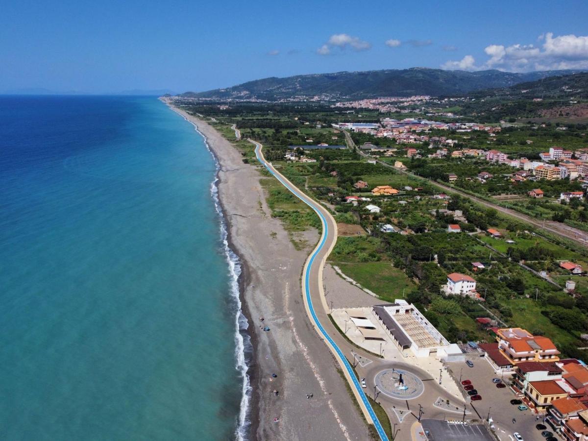 La Casetta Di Sophia Torrenova  Exterior foto